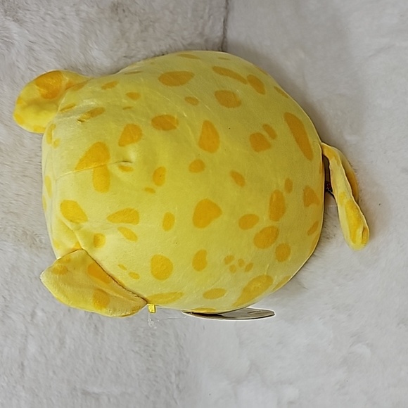 Squishmallows Yellow Lexie the Cheetah 10" - Picture 4 of 5